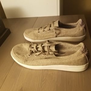 Memory Foam Skechers | Tan Colored, Air-Cooled